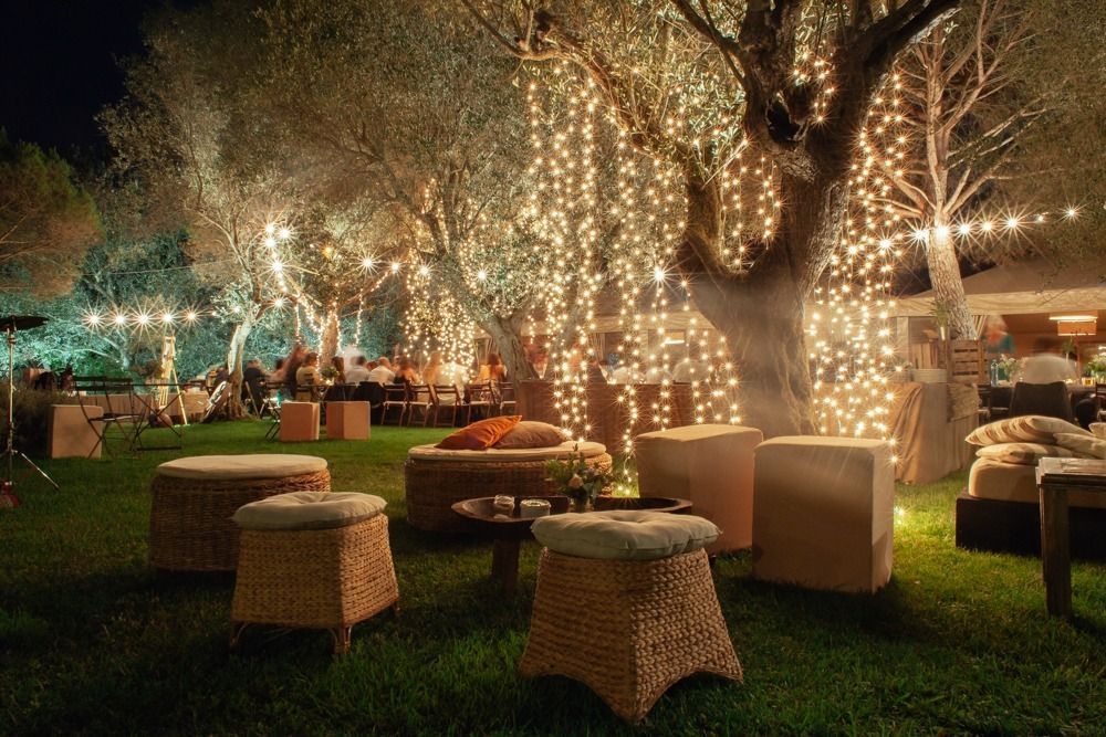Chill out de Actuallity Carpas a un casament de nit a Madremanya. Saó