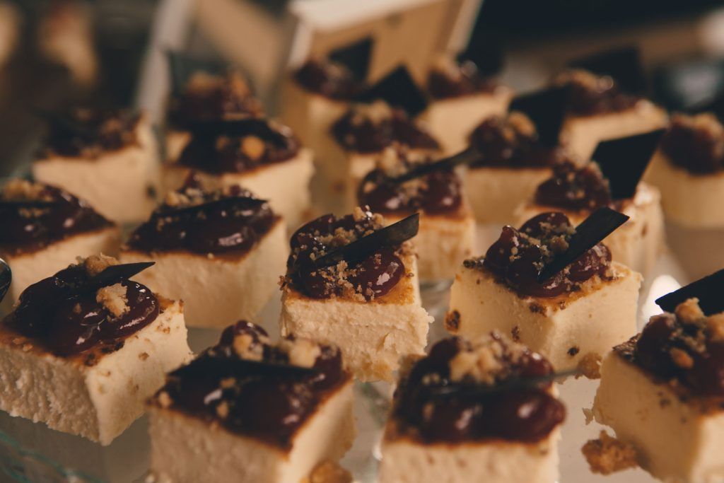 Bufet de postres del càtering del casament. Foto de La Cuina Visual. Saó.